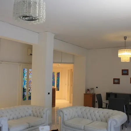Nest Rose Vakantiehuis